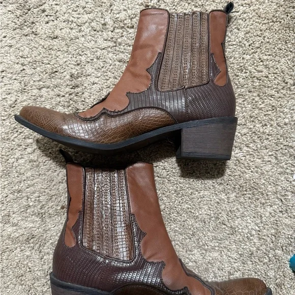 Free People Vegan Cavalier Western Boot 
Size 7.5 
Color Brown - Picture 6 of 9